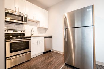 Dishwasher (select apartments)
